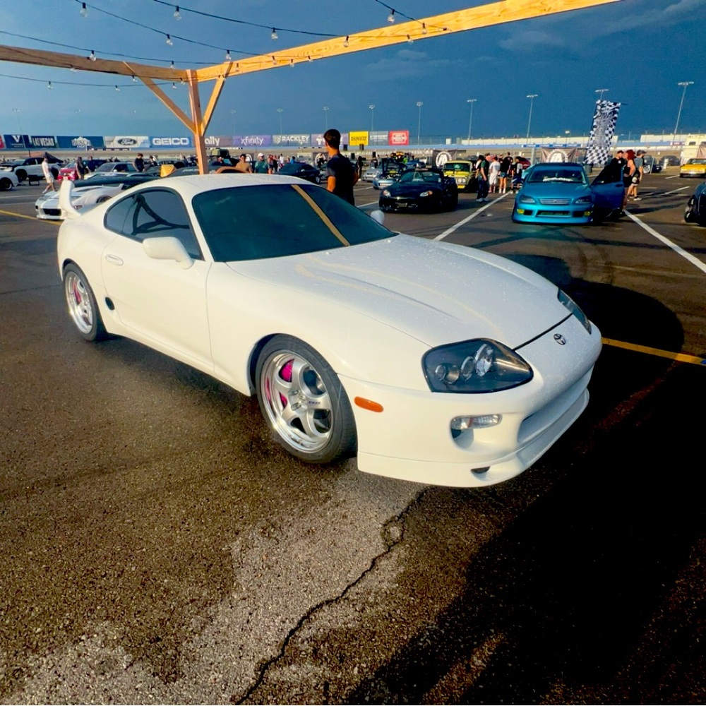 Meet your Posher, Adan